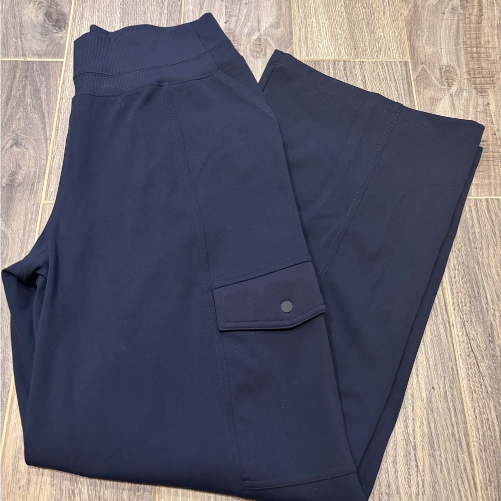 Athleta Venice High Rise Wide Leg Cargo Pant